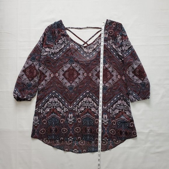 Maurices Women’s 3/4 Sleeve Lattice Back Tunic Blouse Burgundy/Teal Size Large - Picture 14 of 14